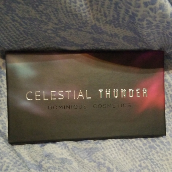 Dominique Cosmetics Celestial Thunder eyeshadow - Picture 2 of 6
